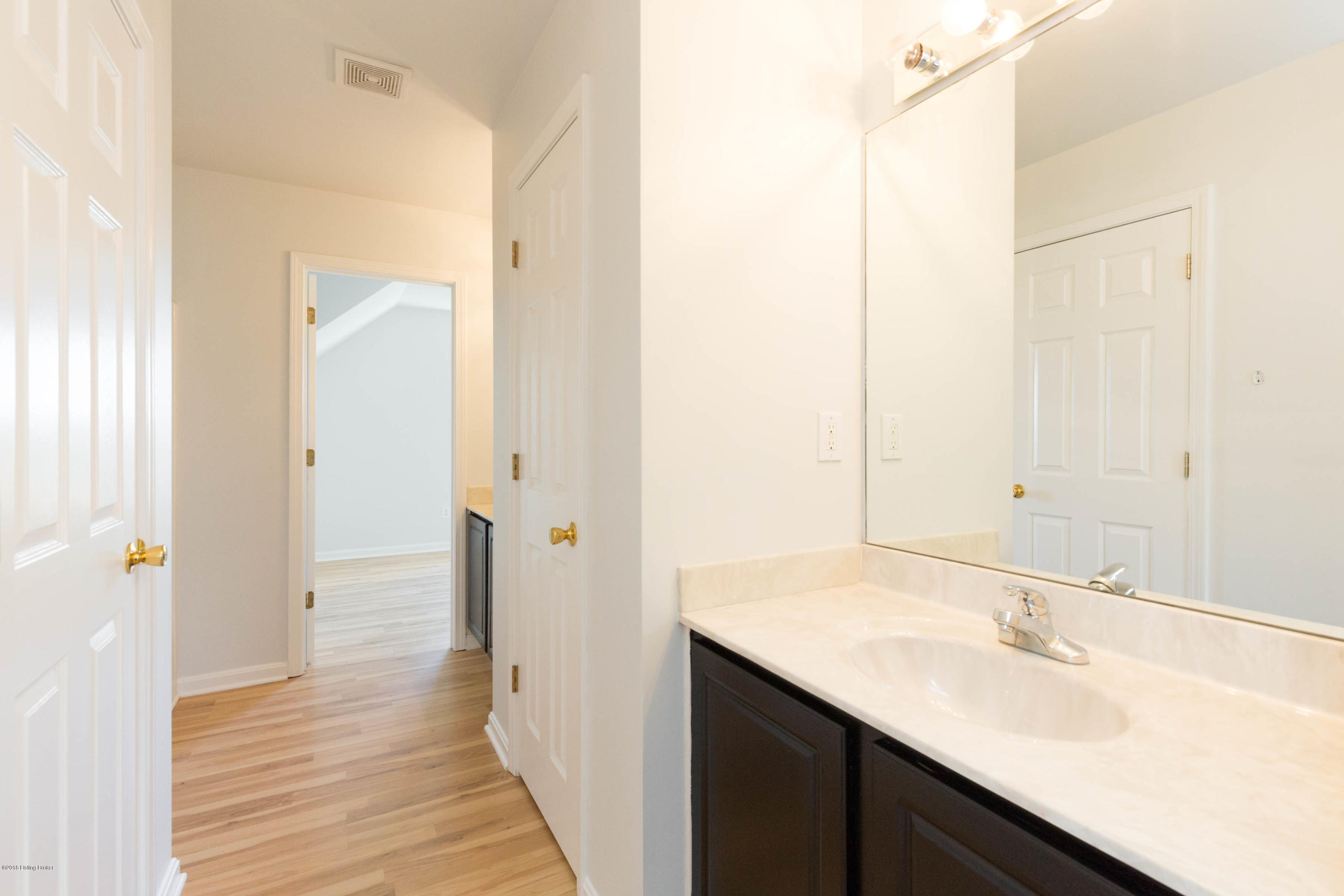 3004 Kent Road Louisville, KY 40205 - Photo 33 of 44 AJB_2579
