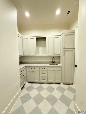 $6,500 | 723 Adelia Lane, Baton Rouge, LA 70806