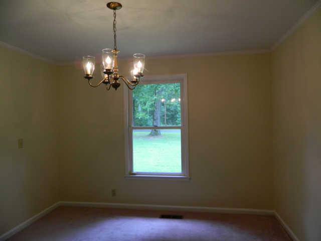 2304 Wolfe Road White Bluff, TN 37187 - Photo 4 of 20 Gallery Image 4