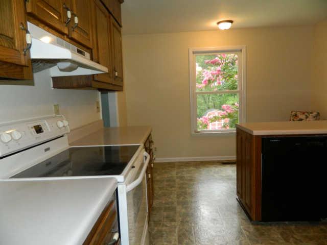 2304 Wolfe Road White Bluff, TN 37187 - Photo 6 of 20 Gallery Image 6