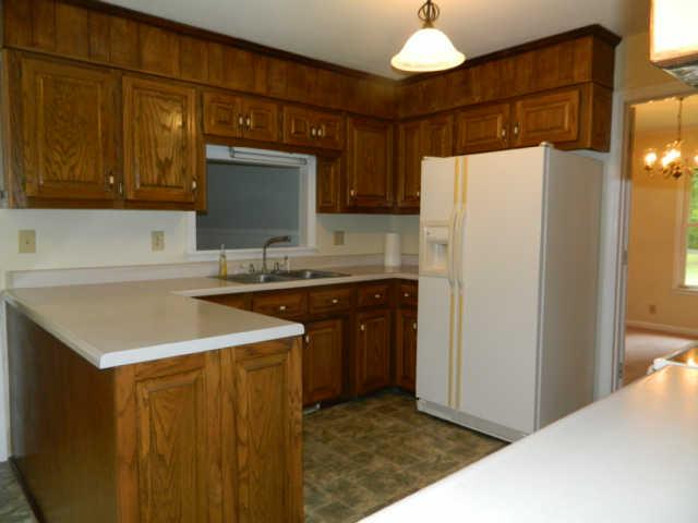 2304 Wolfe Road White Bluff, TN 37187 - Photo 8 of 20 Gallery Image 8