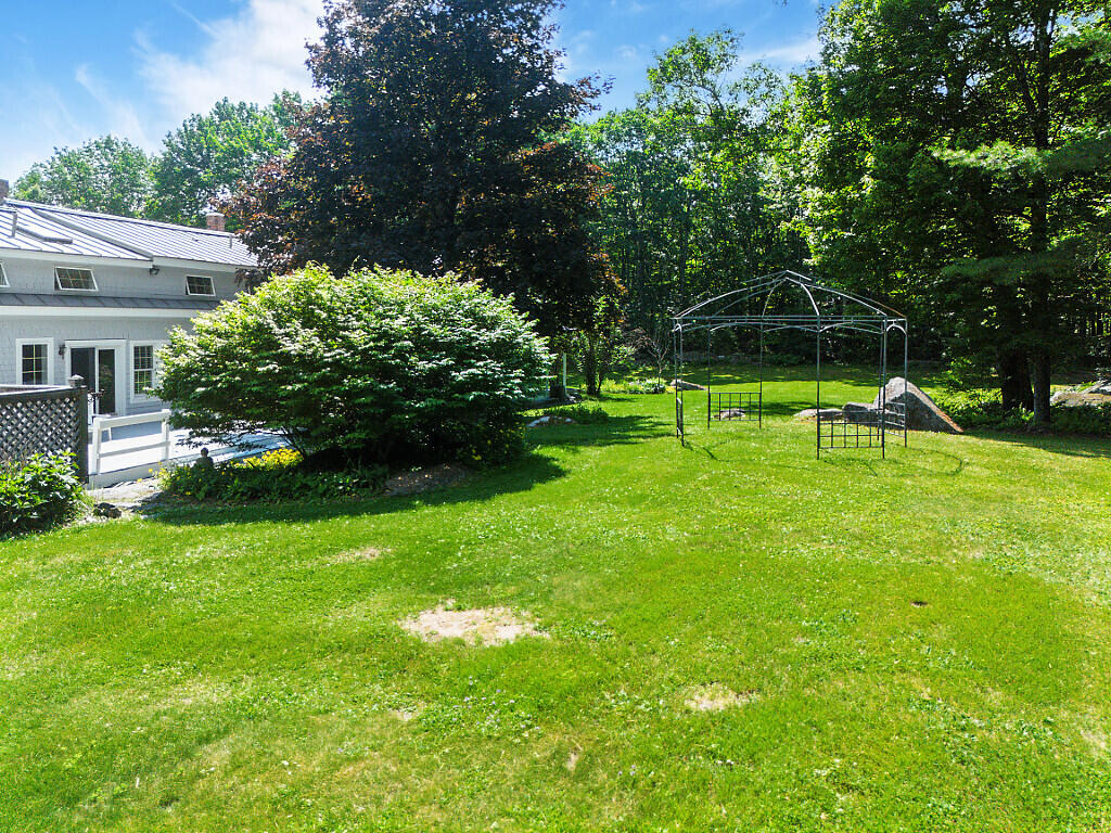 938 East Pond Road Smithfield, ME 04978 - Photo 69 of 90 Yard