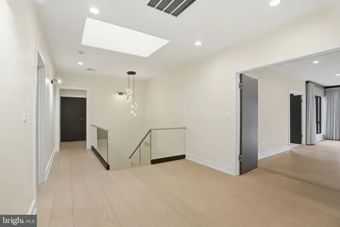 $2,999,999 | 1573 Westmoreland Street, McLean, VA 22101