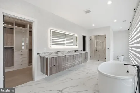 $2,999,999 | 1573 Westmoreland Street, McLean, VA 22101