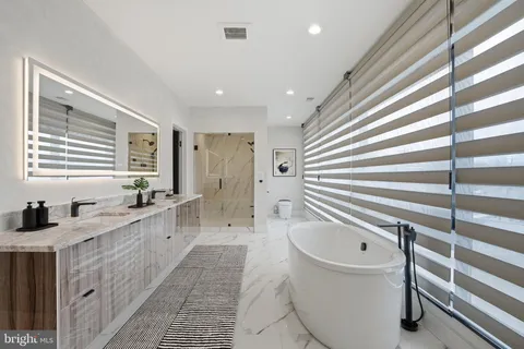 $2,999,999 | 1573 Westmoreland Street, McLean, VA 22101