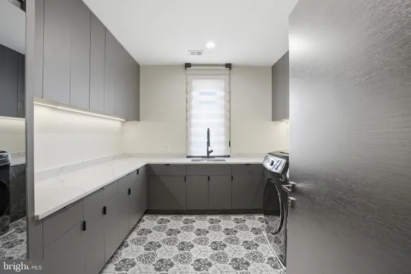 $2,999,999 | 1573 Westmoreland Street, McLean, VA 22101