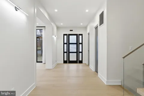 $2,999,999 | 1573 Westmoreland Street, McLean, VA 22101