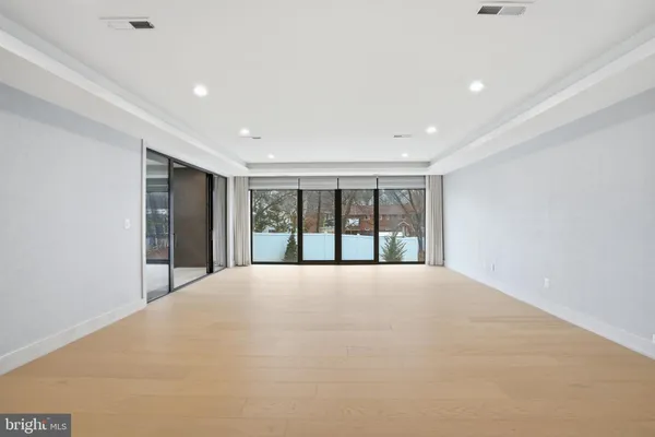 $2,999,999 | 1573 Westmoreland Street, McLean, VA 22101