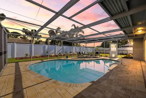 $549,000 | 1354 62nd Avenue South, St. Petersburg, FL 33705