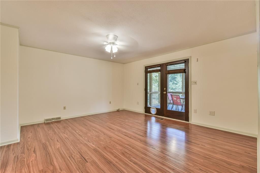 935 Powderbag Creek Road Hartwell, GA 30643 - Photo 9 of 38