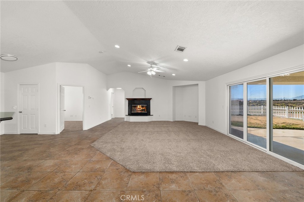 15088 Mesquite Road Apple Valley, CA 92307 - Photo 11 of 51