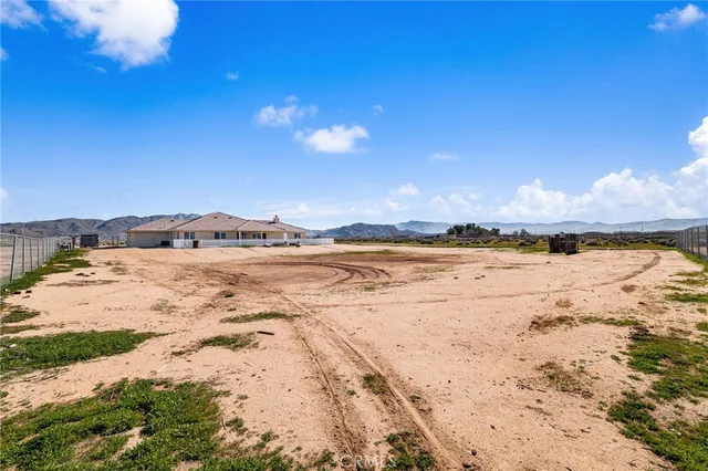 $499,000 | 15088 Mesquite Road, Apple Valley, CA 92307