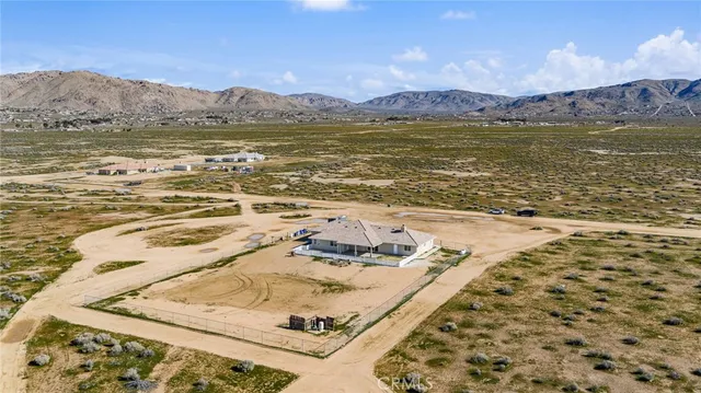 $499,000 | 15088 Mesquite Road, Apple Valley, CA 92307