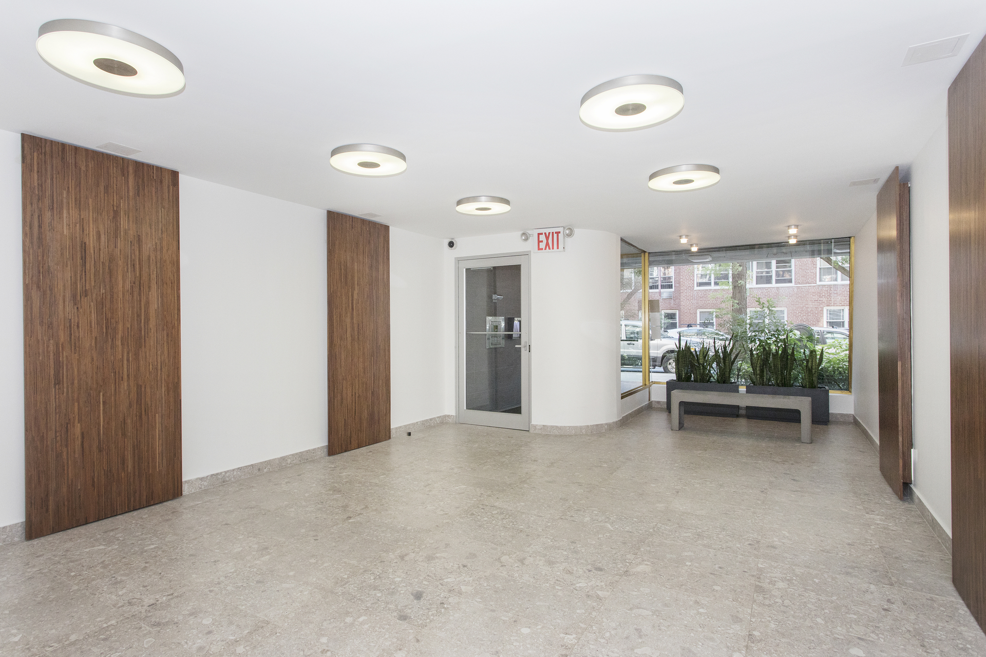 415 Argyle Road, Unit 3E Brooklyn, NY 11218 - Photo 3 of 9