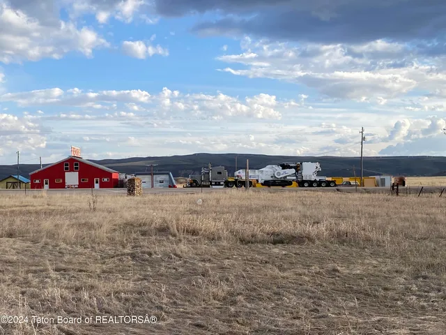 $450,000 | 31 Us-30, Cokeville, WY 83114