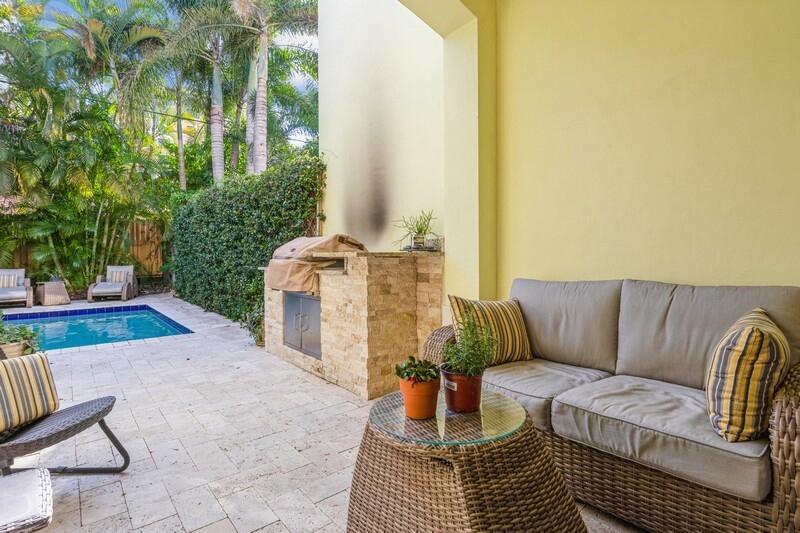 236 East Boca Raton Road Boca Raton, FL 33432 - Photo 28 of 34 21_236EBocaRatonRd_2042_FlexMLS800x600_8