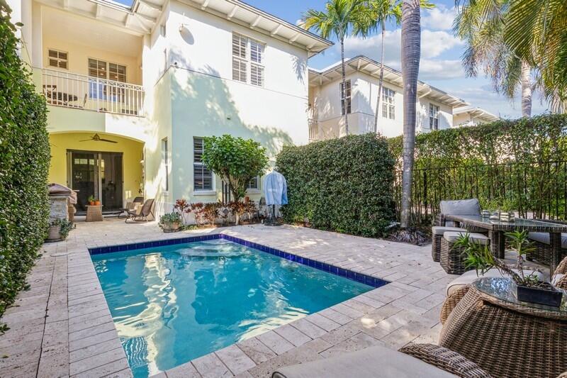 236 East Boca Raton Road Boca Raton, FL 33432 - Photo 29 of 34 24_236EBocaRatonRd_2047_FlexMLS800x600_8