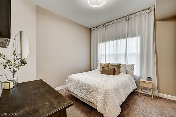 $2,000 | 56 East Serene Avenue, Unit 225, Las Vegas, NV 89123