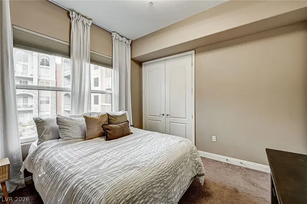 $2,000 | 56 East Serene Avenue, Unit 225, Las Vegas, NV 89123