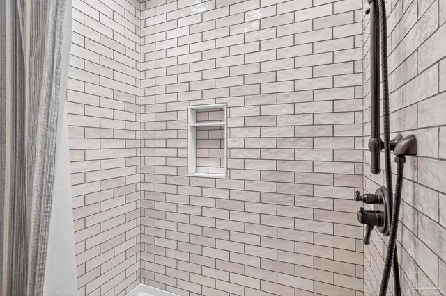 $785,000 | 2181 Windham Drive, Molino, FL 32577