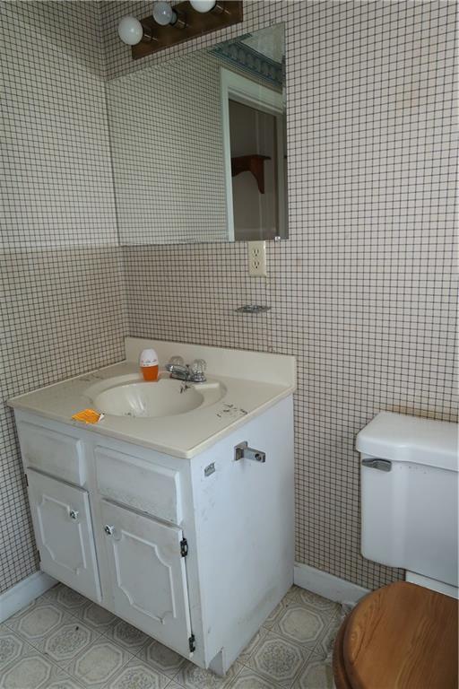 418 Neck Road South China, ME 04358 - Photo 17 of 21 Photo