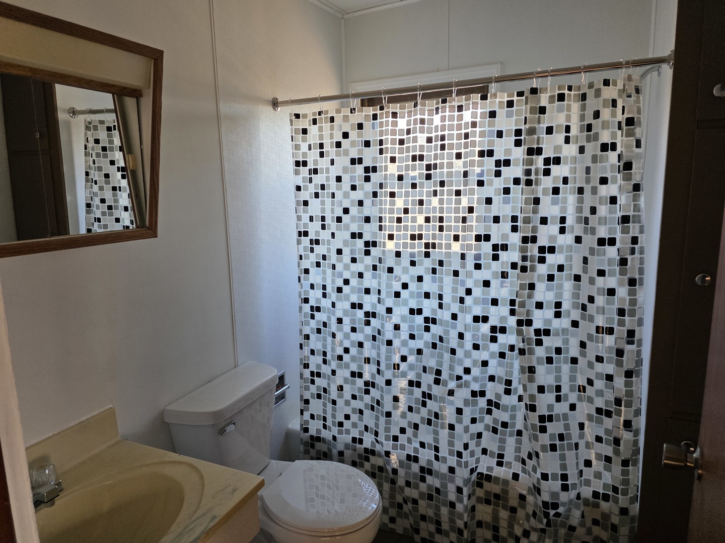 606 Locust Street Prophetstown, IL 61277 - Photo 7 of 10