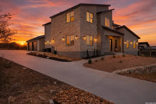 $1,200,000 | 541 Cantera Ridge, New Braunfels, TX 78132