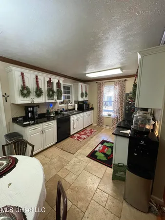 $245,000 | 112 Ashwood Drive, Starkville, MS 39759