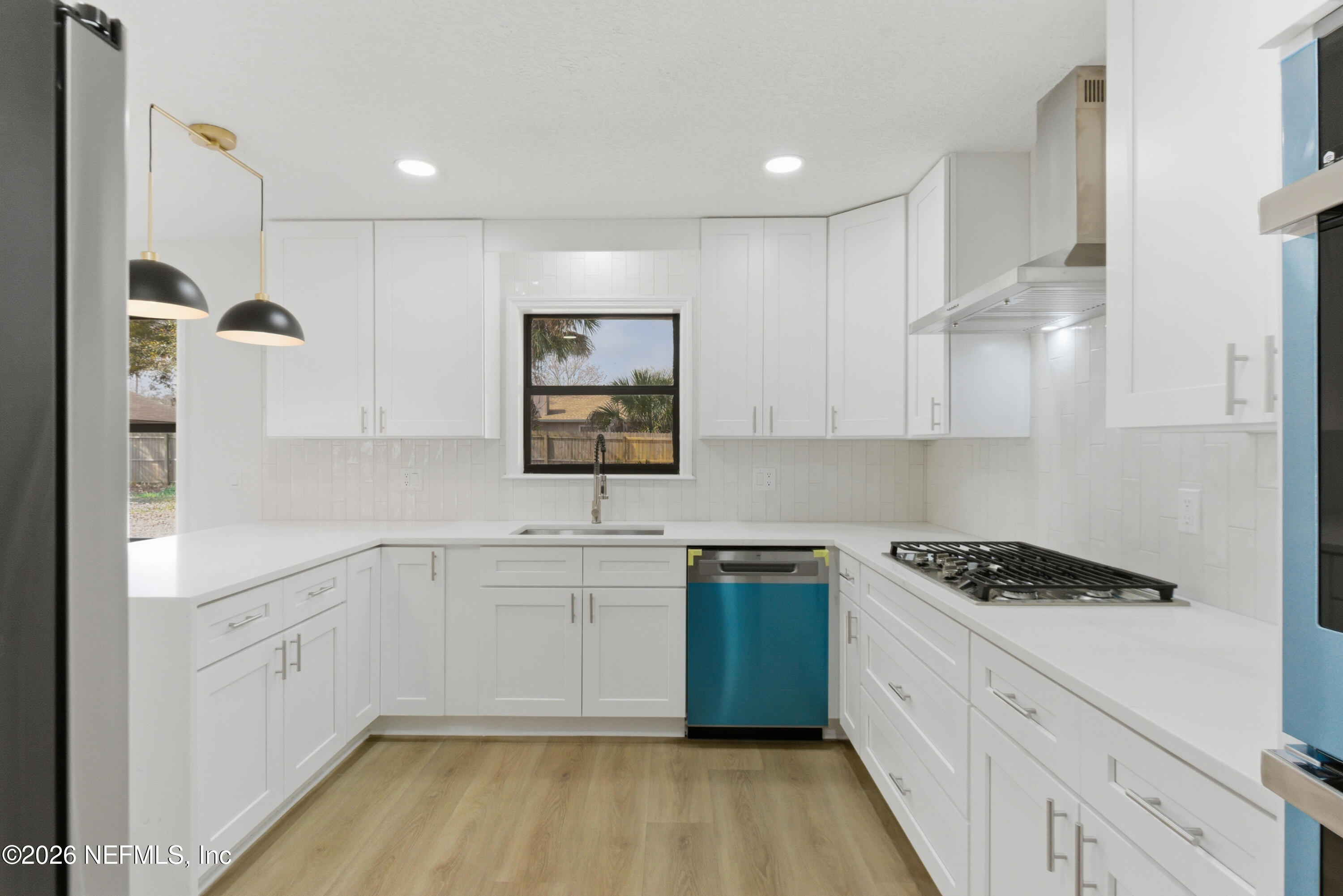 3962 Eunice Road Jacksonville, FL 32250 - Photo 3 of 21 HomePrimeMedia-05