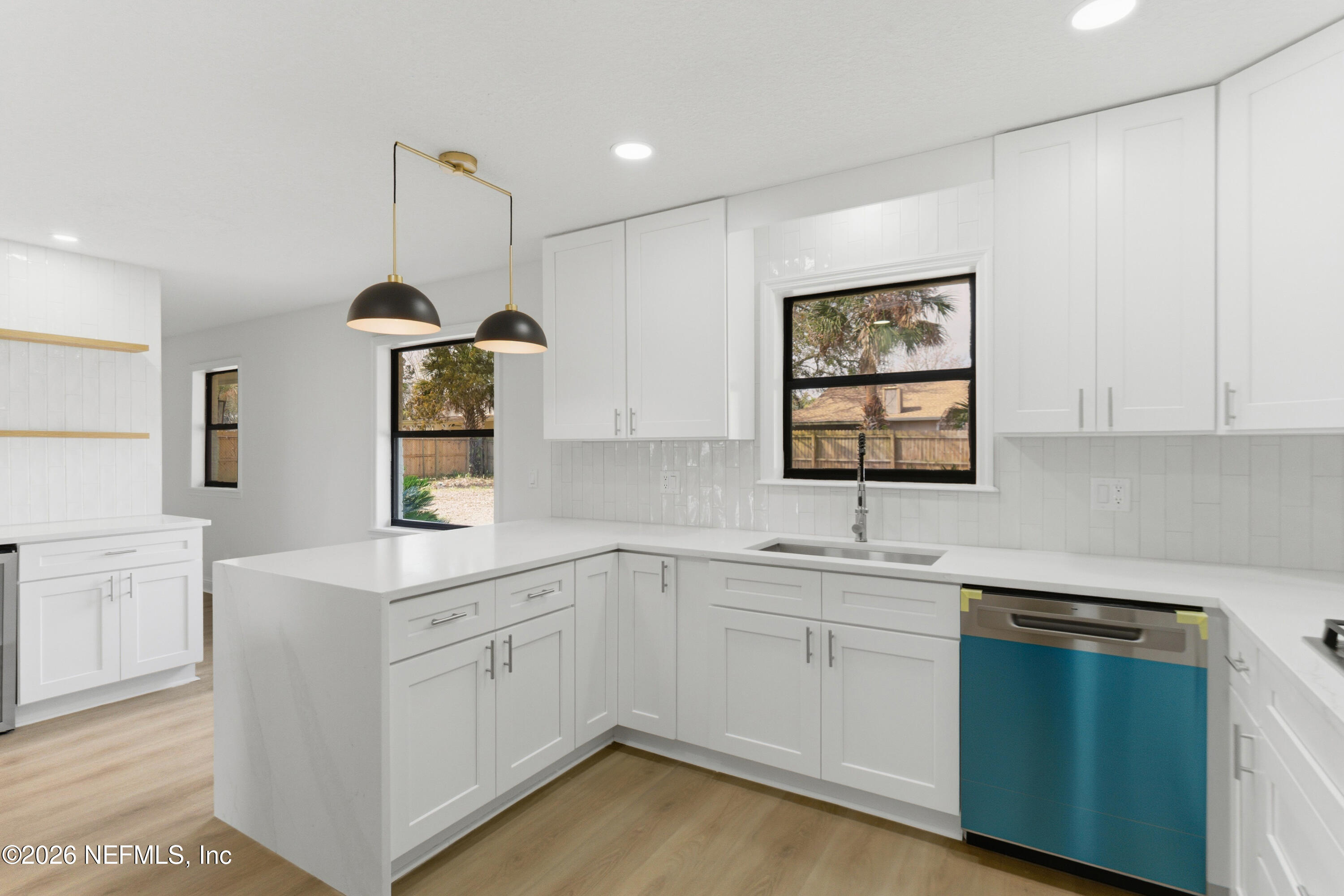 3962 Eunice Road Jacksonville, FL 32250 - Photo 4 of 21 HomePrimeMedia-06