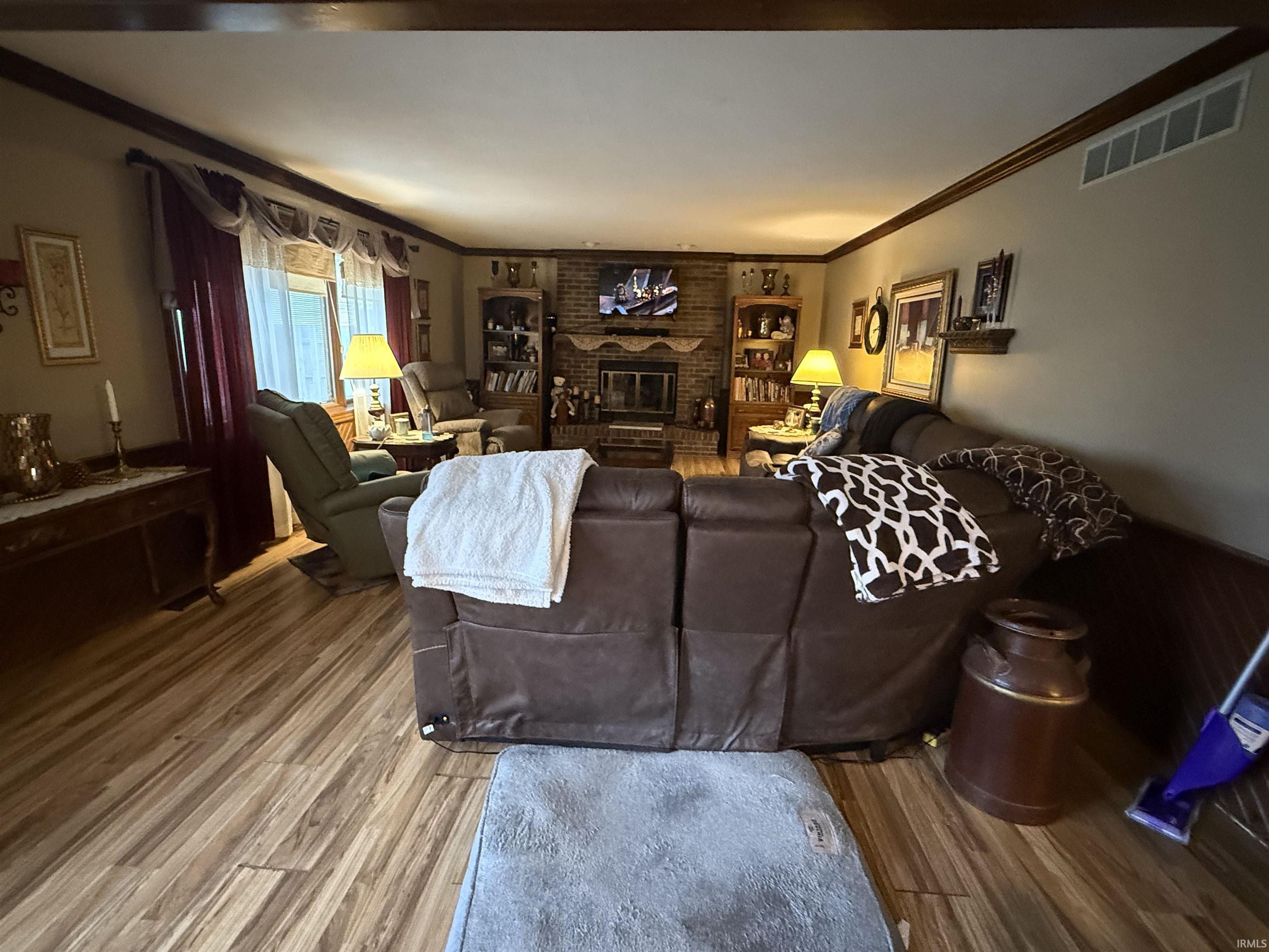 10604 Oak Trail Road Fort Wayne, IN 46845 - Photo 2 of 24 Gallery Image 2
