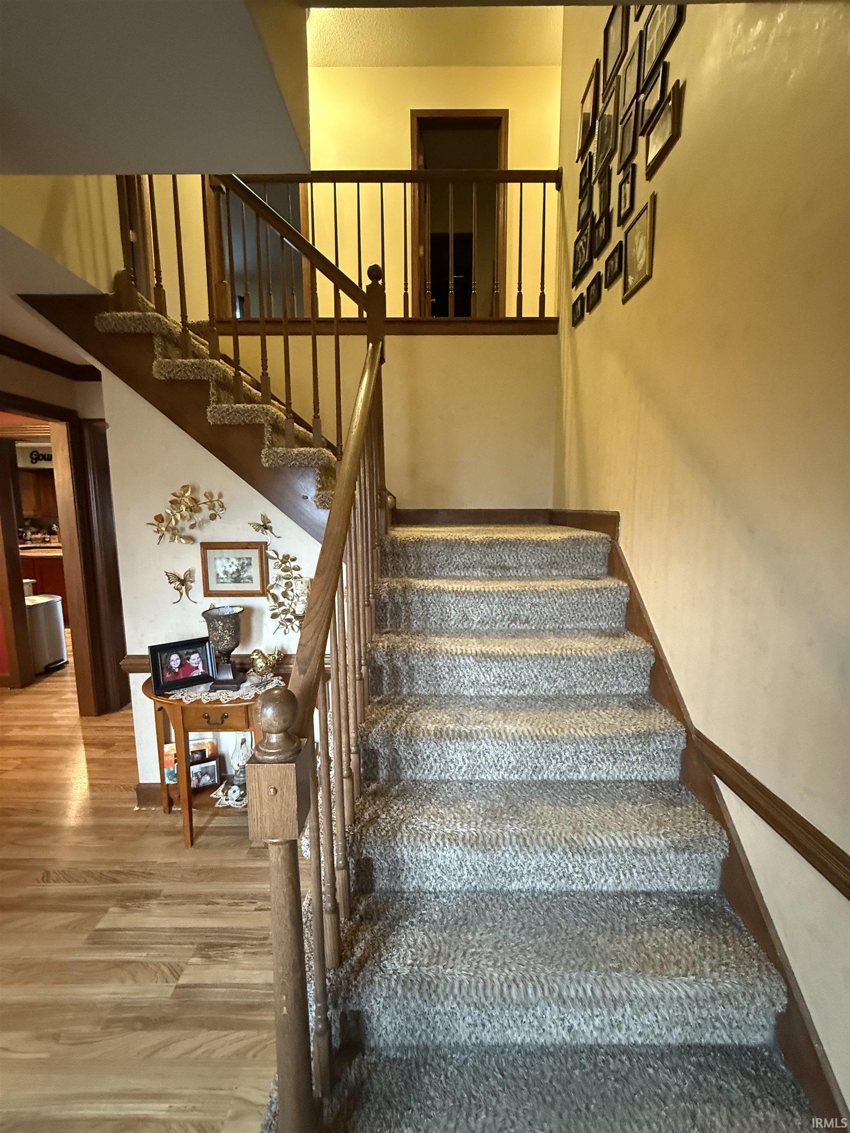 10604 Oak Trail Road Fort Wayne, IN 46845 - Photo 4 of 24 Gallery Image 4