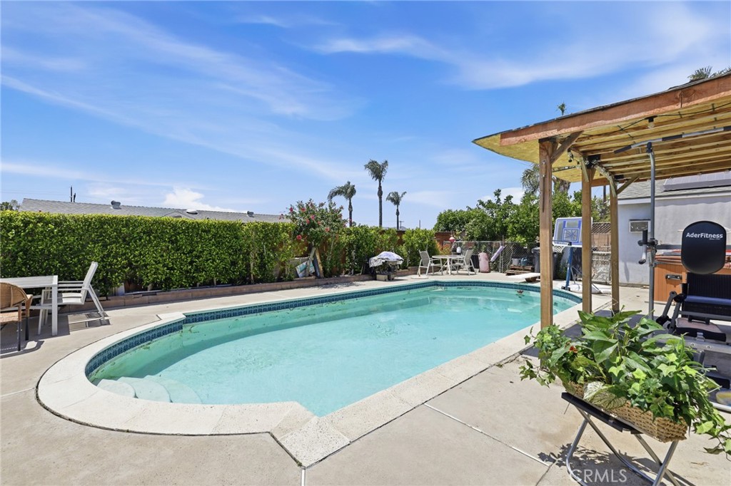 1490 Anderson Street Simi Valley, CA 93065 - Photo 27 of 37