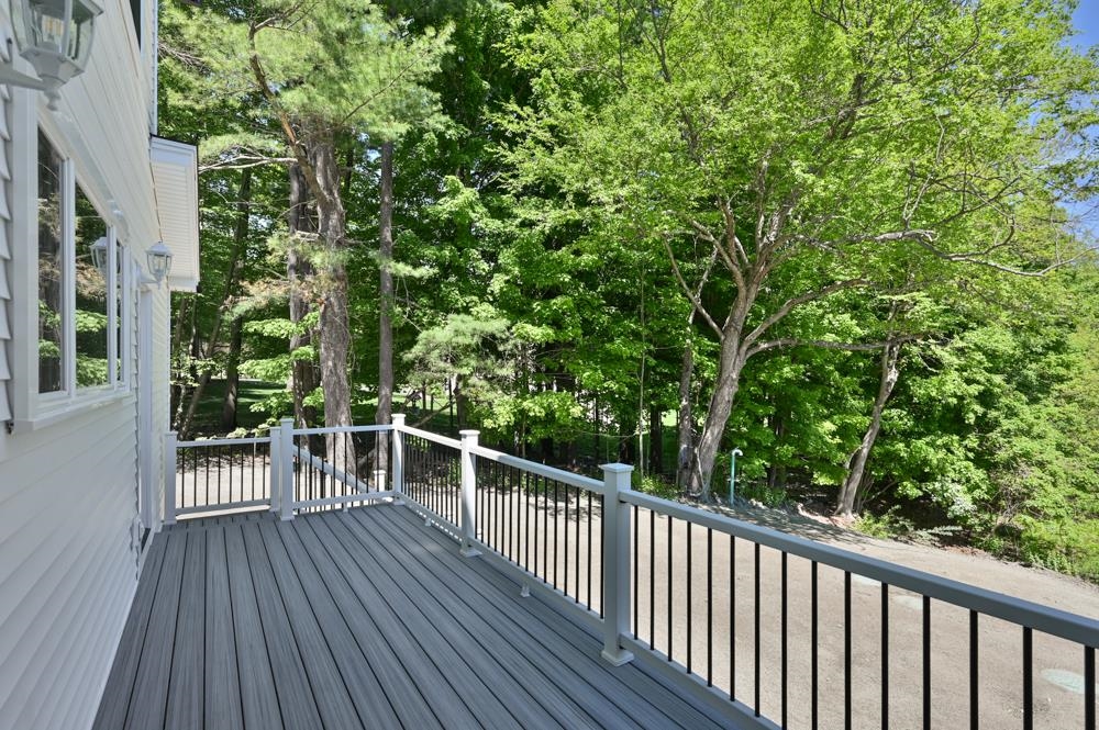 113 South Road Kensington, NH 03833 - Photo 33 of 35
