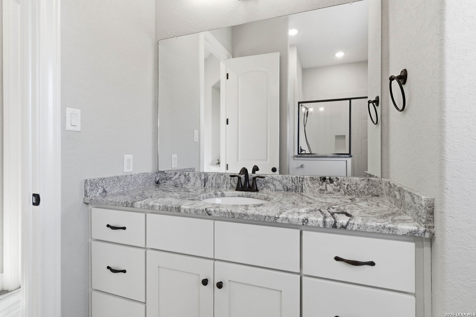 136 Vista View Place Spring Branch, TX 78070 - Photo 35 of 49
