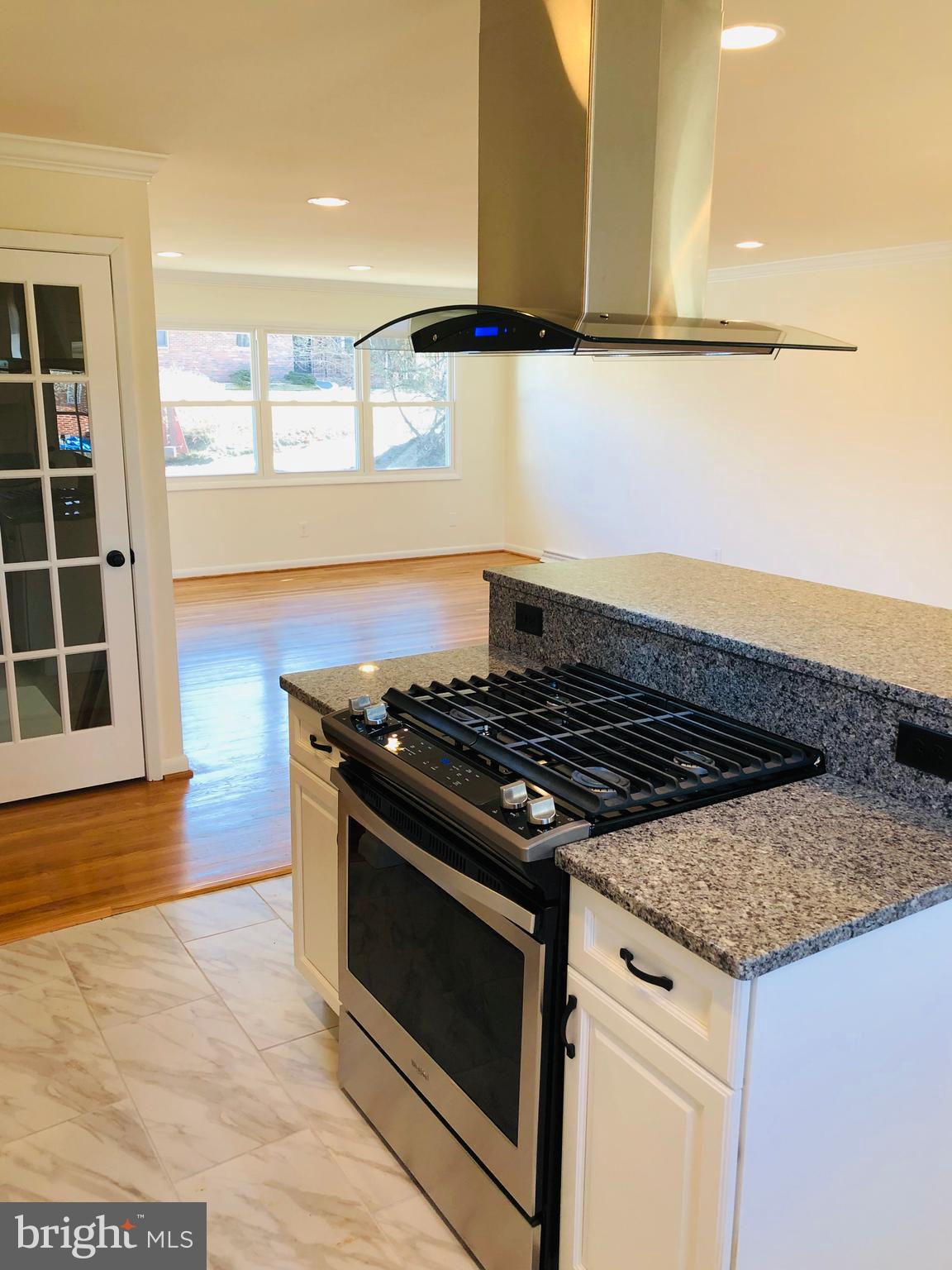 3310 Woodripple Road Baltimore, MD 21244 - Photo 6 of 28 Kitchen