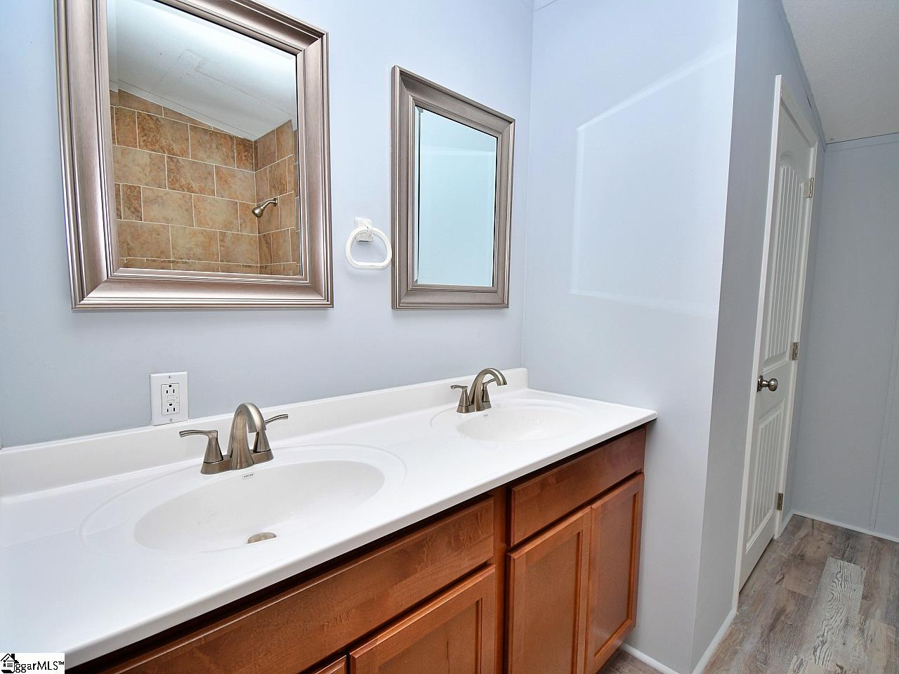 1091 Lake Cunningham Road Greer, SC 29651 - Photo 12 of 23