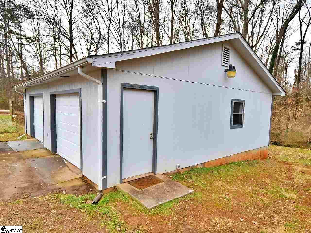 1091 Lake Cunningham Road Greer, SC 29651 - Photo 22 of 23