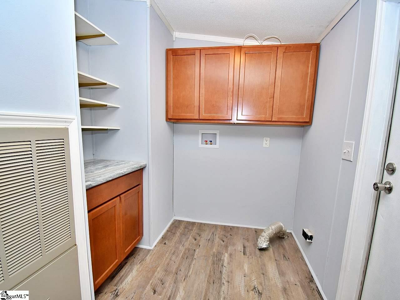 1091 Lake Cunningham Road Greer, SC 29651 - Photo 8 of 23