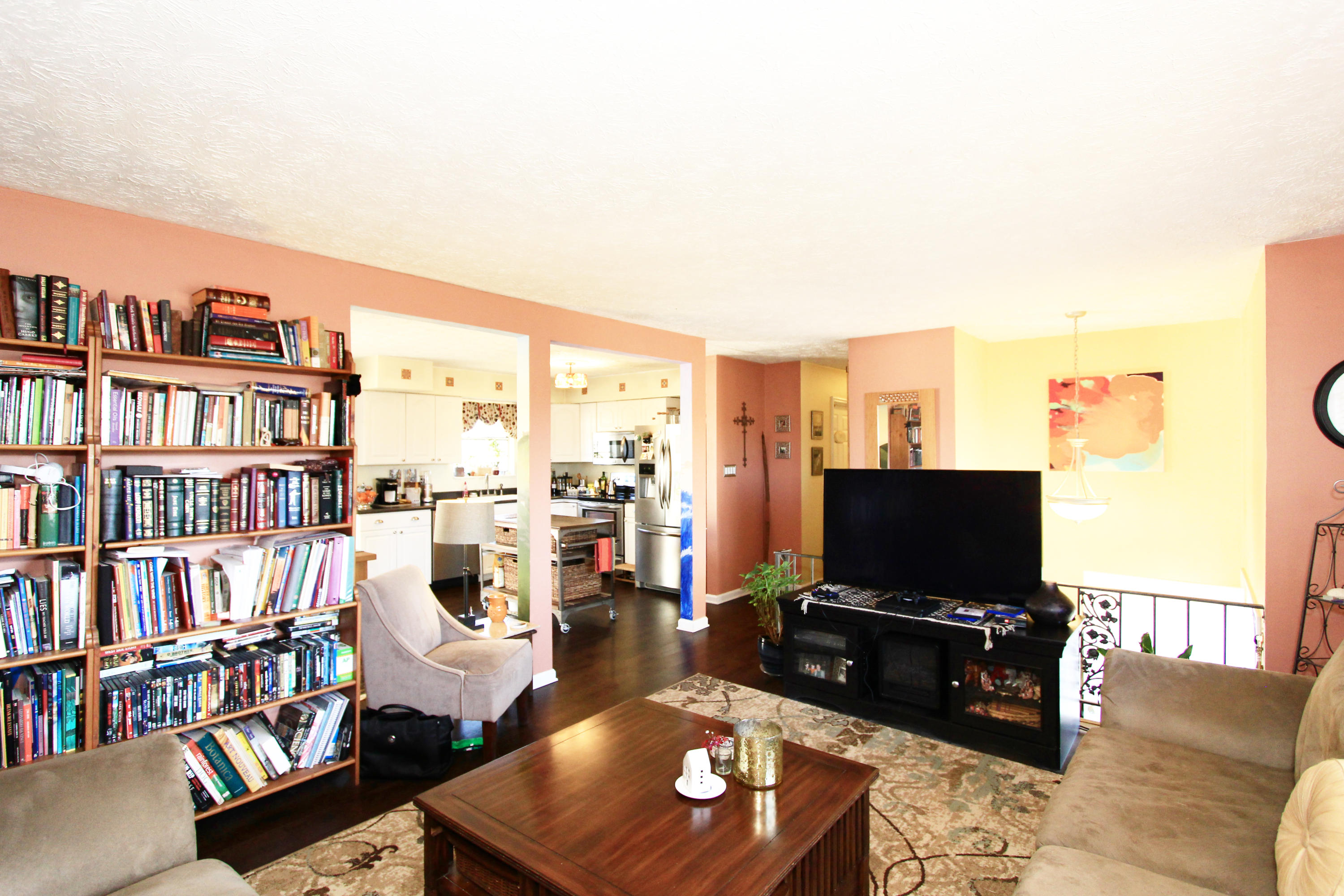 7616 Cedarcrest Road Knoxville, TN 37938 - Photo 14 of 35 Living Room