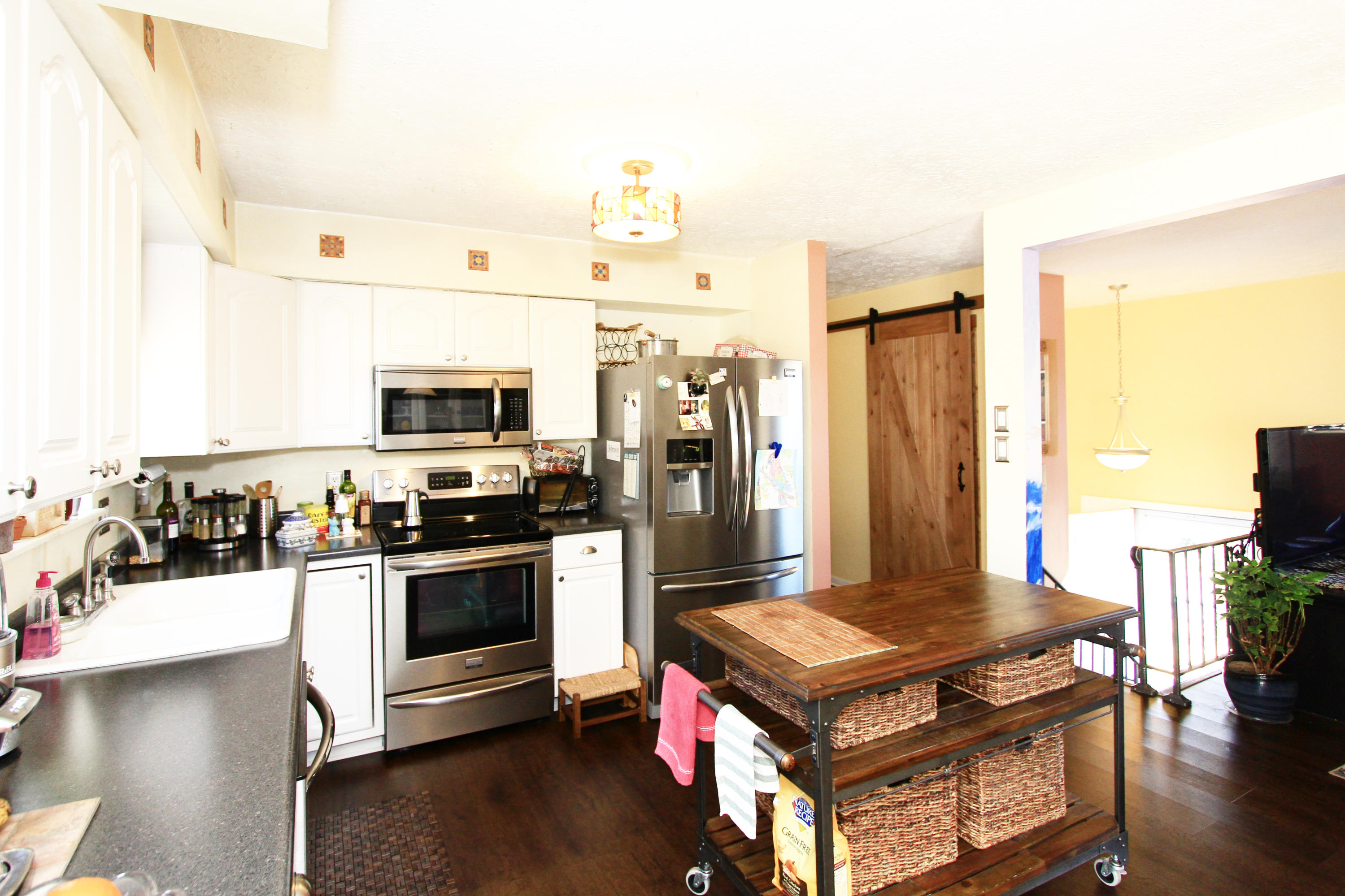 7616 Cedarcrest Road Knoxville, TN 37938 - Photo 8 of 35 Kitchen