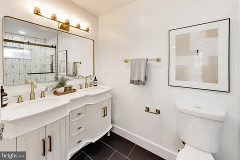 $739,000 | 2553 Alabama Avenue Southeast, Washington, DC 20020