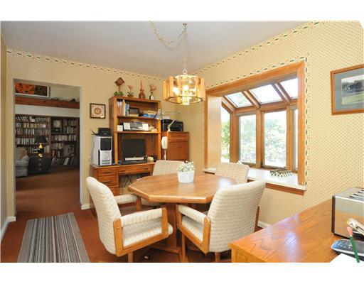 1401 Coraopolis Heights Road Coraopolis, PA 15108 - Photo 10 of 18 Den. listed as den, but used as breakfast room Has lovely garden window. Full bath off this room.