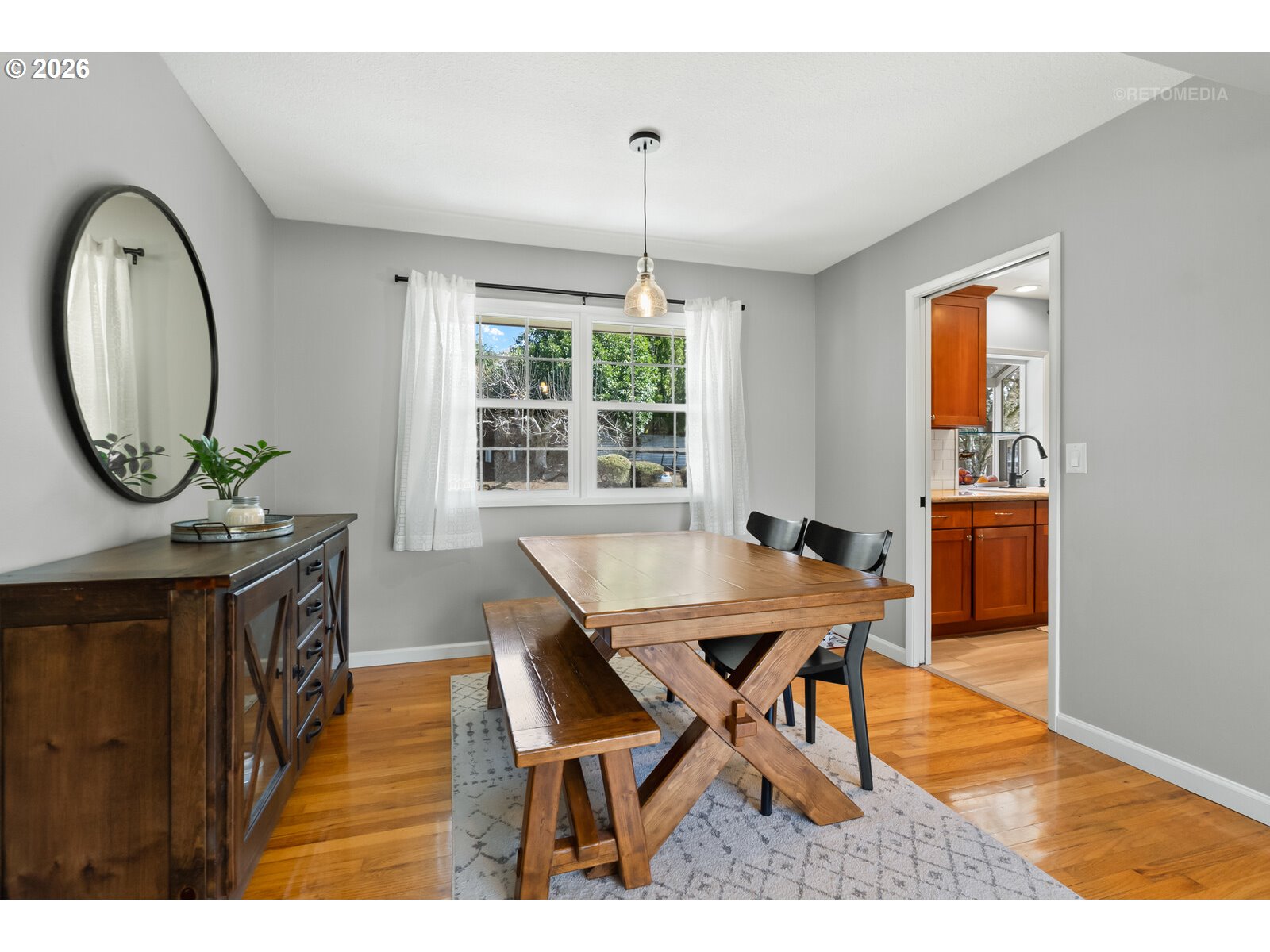 5402 Southwest 34th Place Portland, OR 97239 - Photo 10 of 36 Dining Room