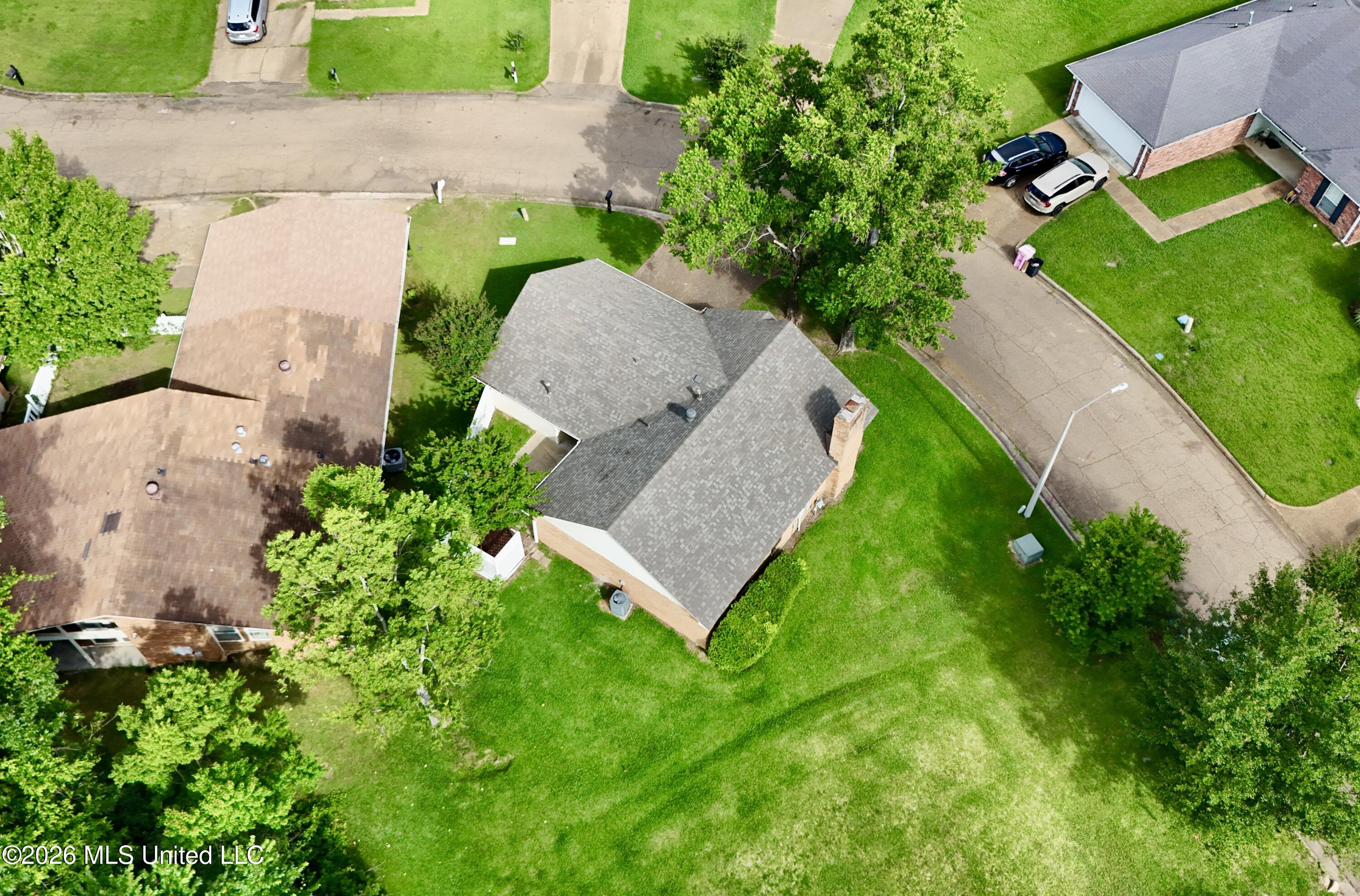 102 Marys Cove Clinton, MS 39056 - Photo 34 of 38 dji_fly_20260609_093426_0113_17810146554