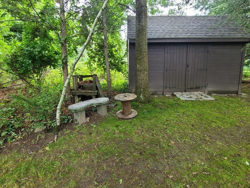 87 Narrows Road Freetown, MA 02702 - Photo 27 of 37