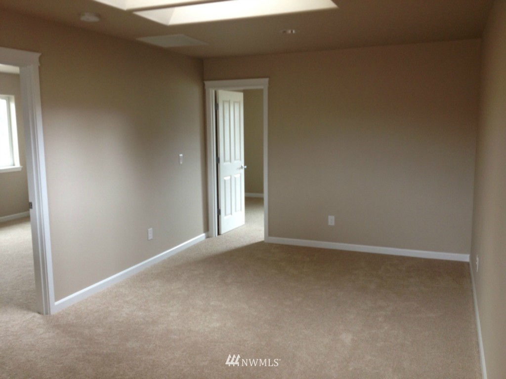 4816 Rochelle Street Southeast Lacey, WA 98503 - Photo 14 of 25 Gallery Image 14