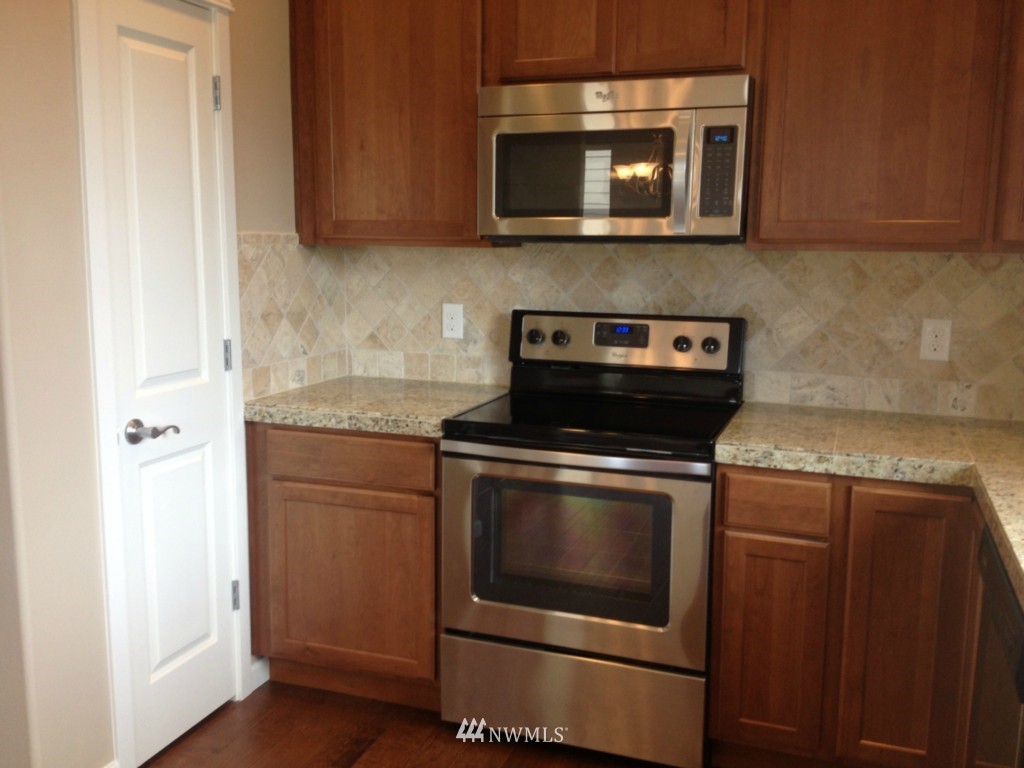 4816 Rochelle Street Southeast Lacey, WA 98503 - Photo 9 of 25 Gallery Image 9