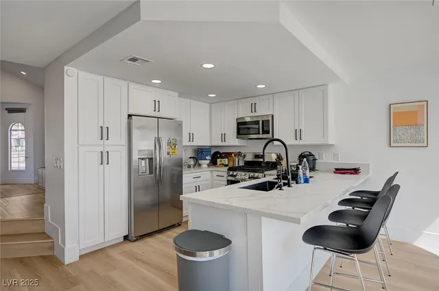 $3,600 | 3200 Ivory Coast Drive, Las Vegas, NV 89117