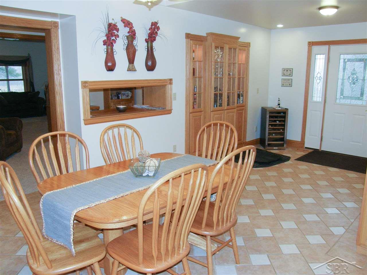 16300 Bueche Road Chesaning, MI 48616 - Photo 15 of 43 31311001-14.JPG